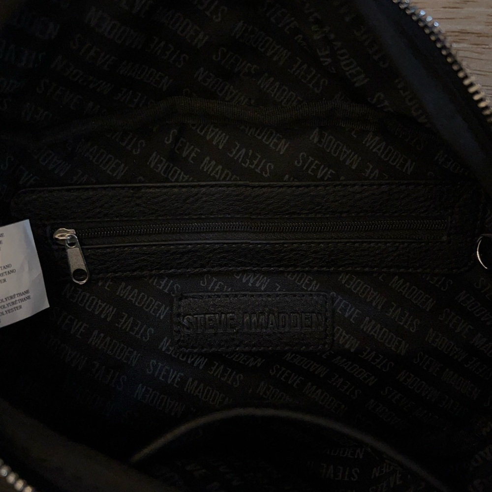 Steve Madden Signature Hip Belt Bag Embossed Black - Picture 14 of 14